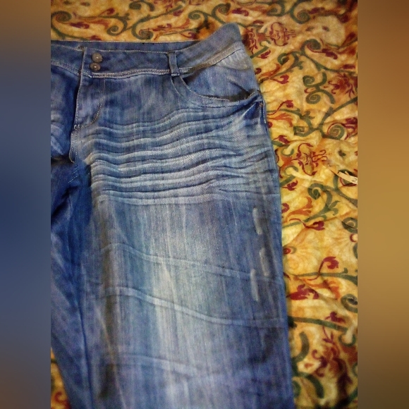 Almost Famous Stretch Denim Stone Washed Jeans Women 22 Blue - Picture 3 of 12